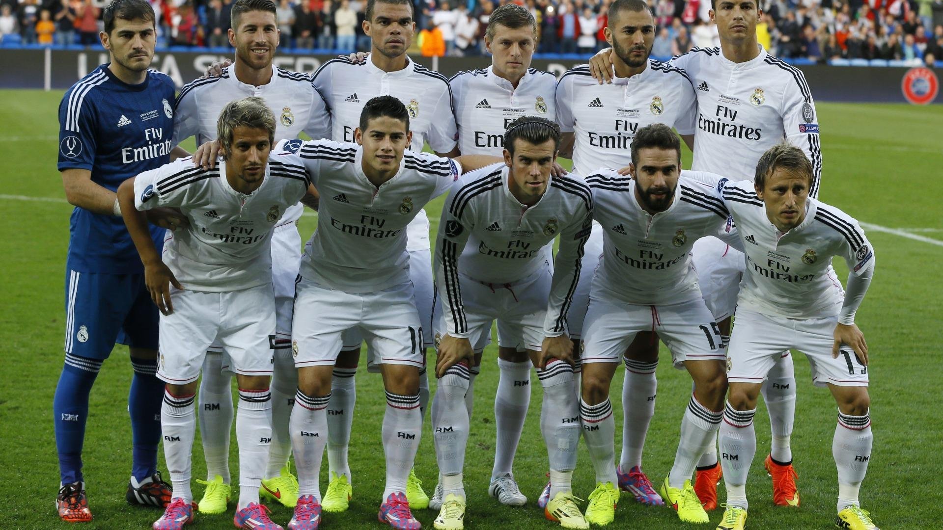 FB世界杯-范弗利特关键三分如冷箭穿心，骑士末节一波流终结马刺悬念